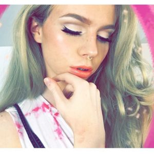 Maya - rencontre-Teen-Le Cannet